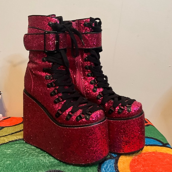 Glittery Pink Platform Boots - Picture 1 of 3
